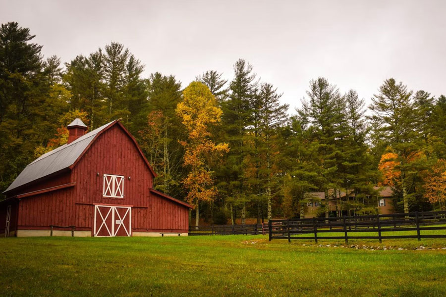 Red barn